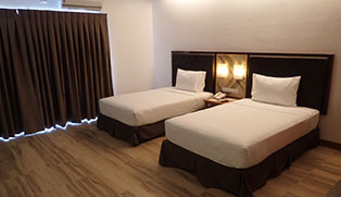 hotel type / Standard  Twin bed Room